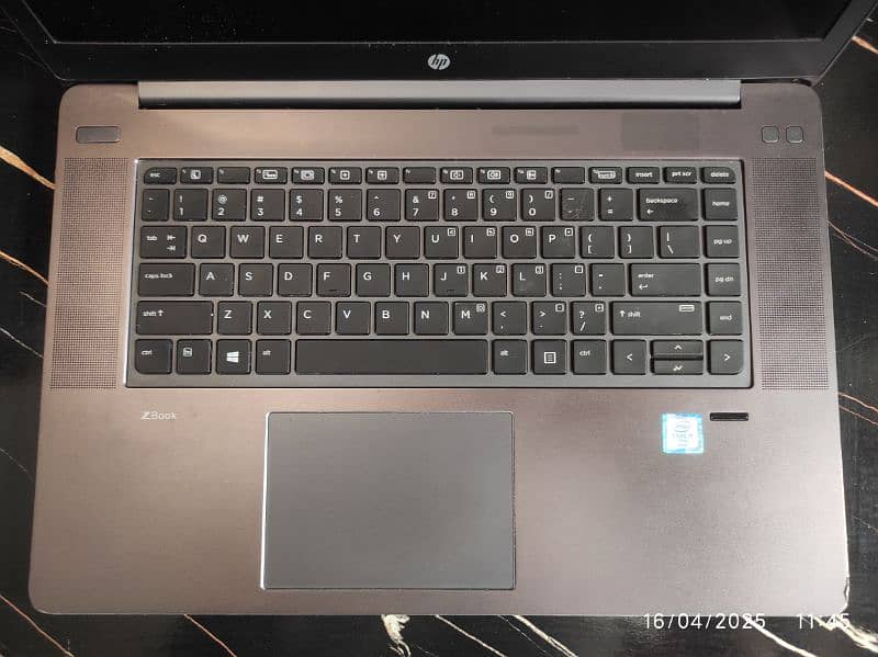 HP ZBOOK STUDIO G3 MOBILE WORKSTATION 4