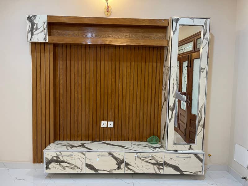 FRONT OPEN, SERVICE ROAD BRAND NEW OWNER HOUSE FOR SALE 10 MARLA (35X70 FT, 272 SQ YD) 1