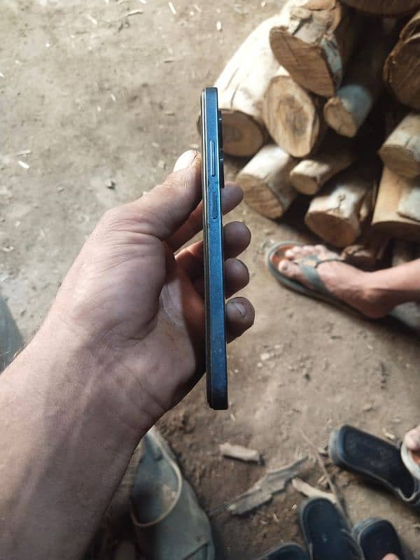Infinix  Smart 8 6
