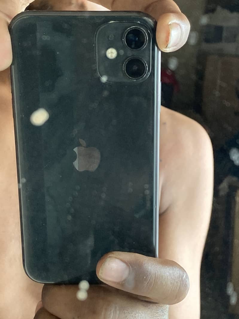 iPhone 11 factory unlocked brand new good condition 0