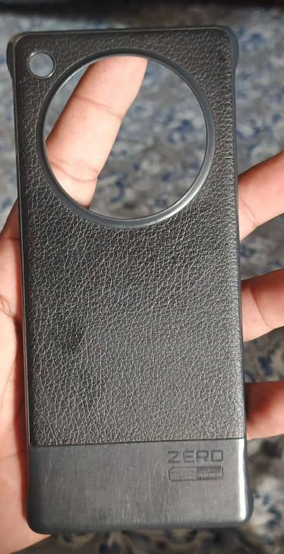Infinix ZERO 40 6