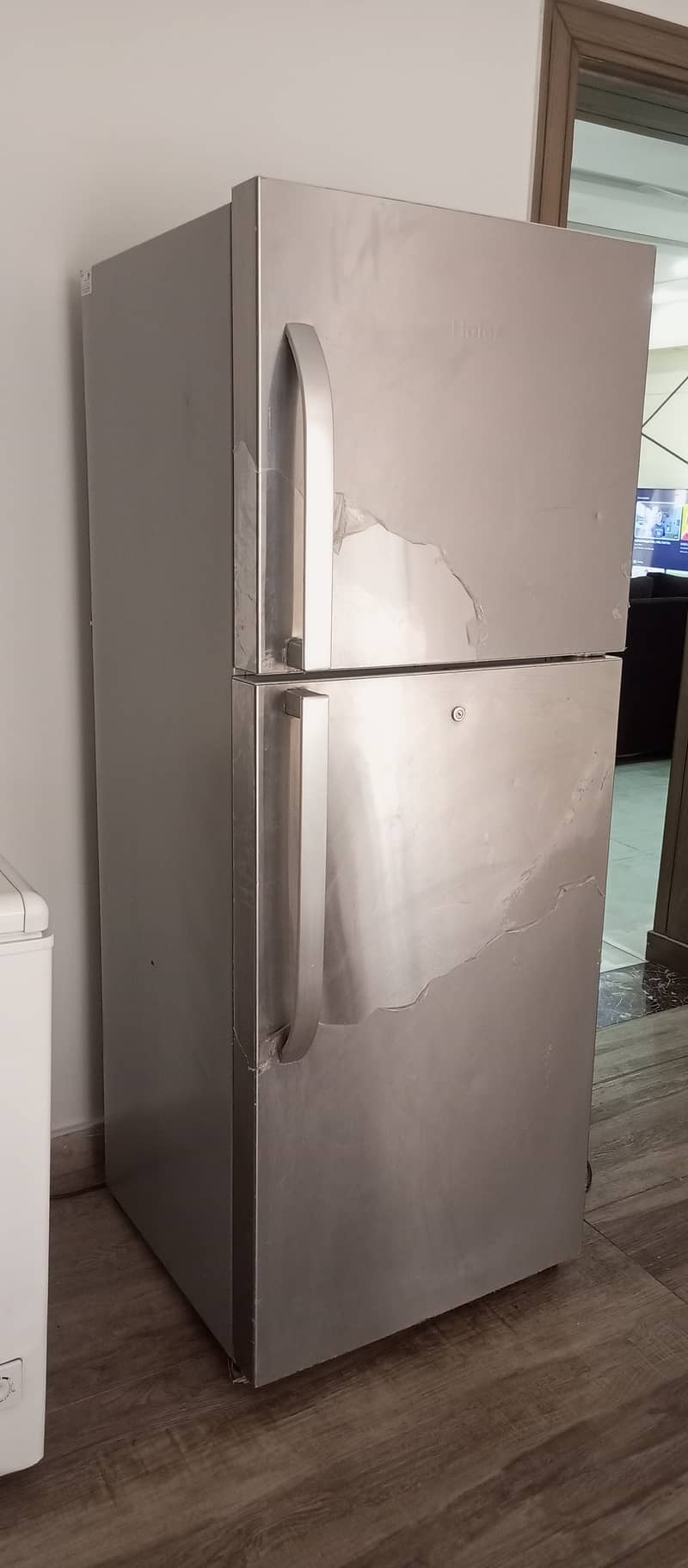 Haier HRF 380 Refrigerator and HDF 405SD Deep Freezer 0