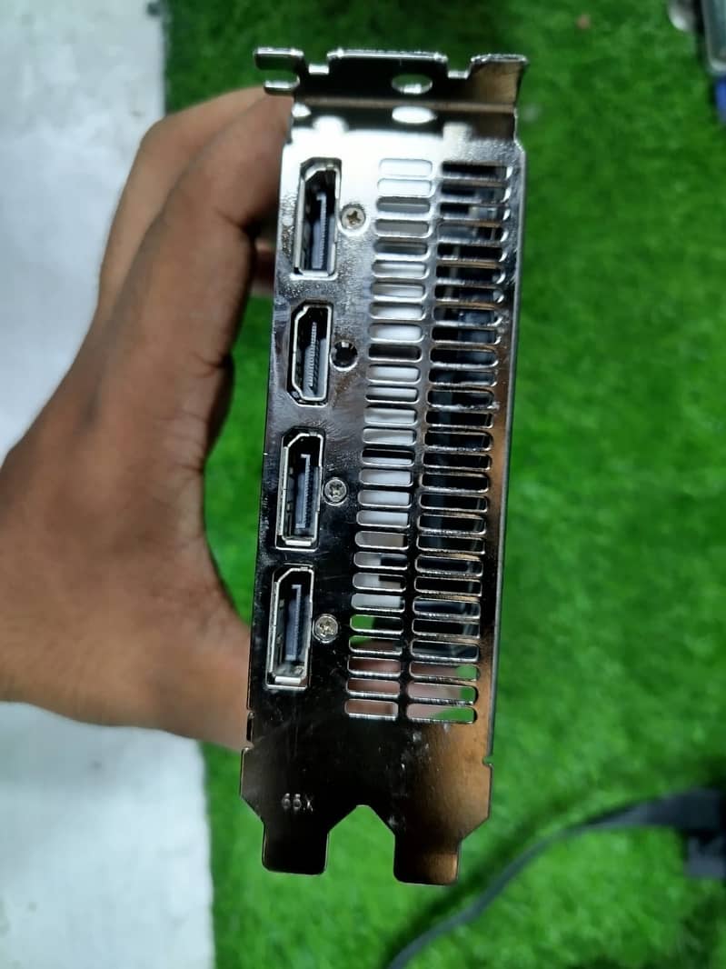AMD Radeon 6600 8gb (used) condition 9/10. No issues 2