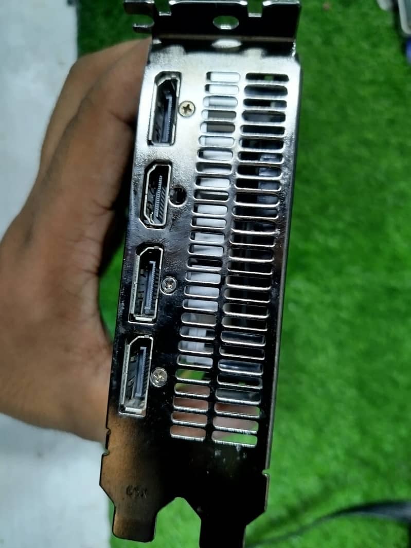 AMD Radeon 6600 8gb (used) condition 9/10. No issues 6