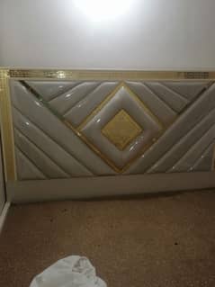 King Bed Set for Sale – Almost New (Only 3 Months Used)