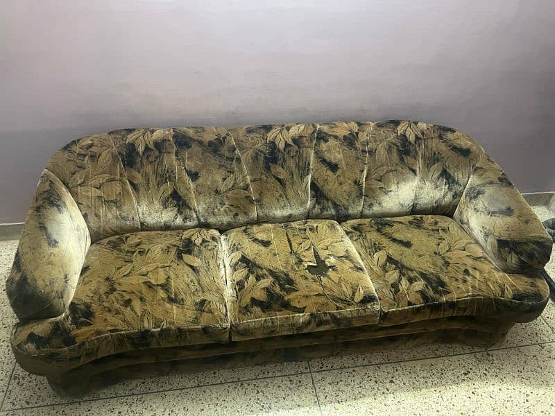 7 SEATER SOFA SET 4