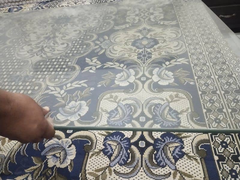 Dining Table and Chairs for sale 2