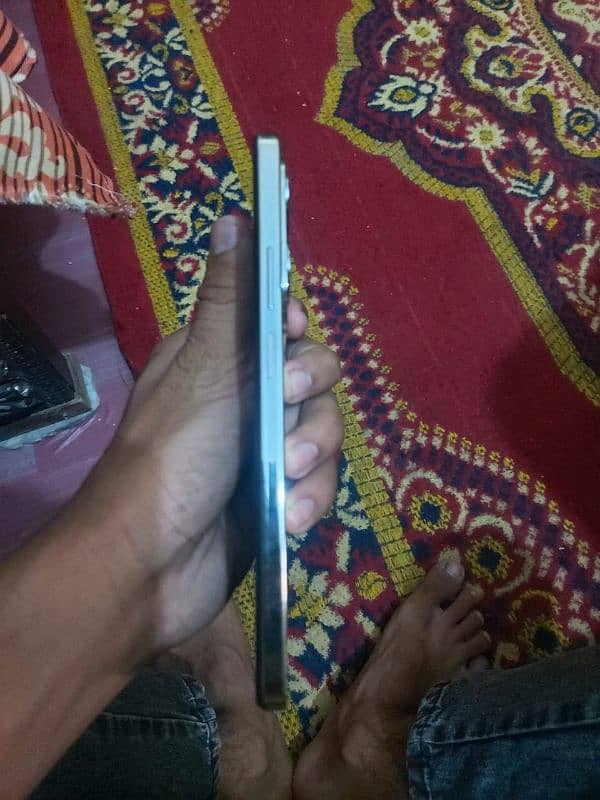 Infinix hote 40 4