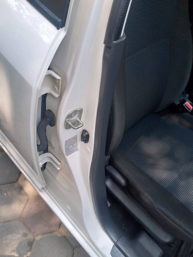 Suzuki Swift 2018 Model 9