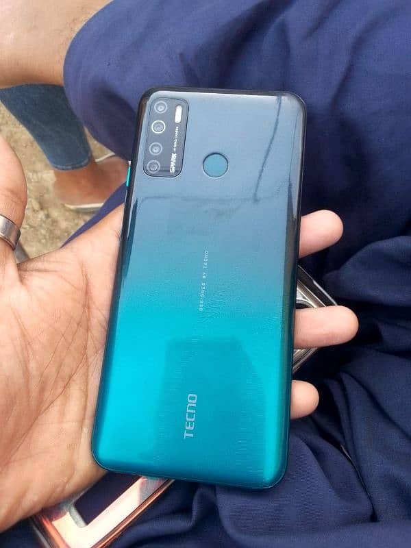 Tecno spark 5 pro 4/64 glass crack pta approve all ok 0