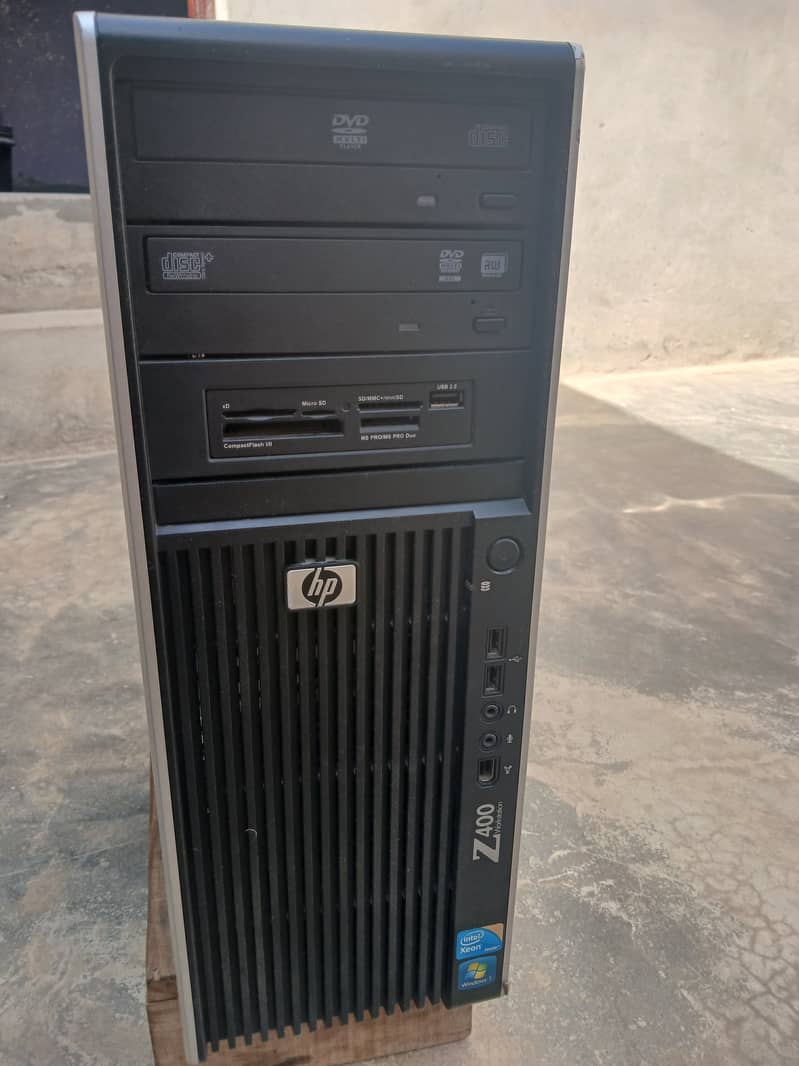 Hp Z400 WORK STATION 0