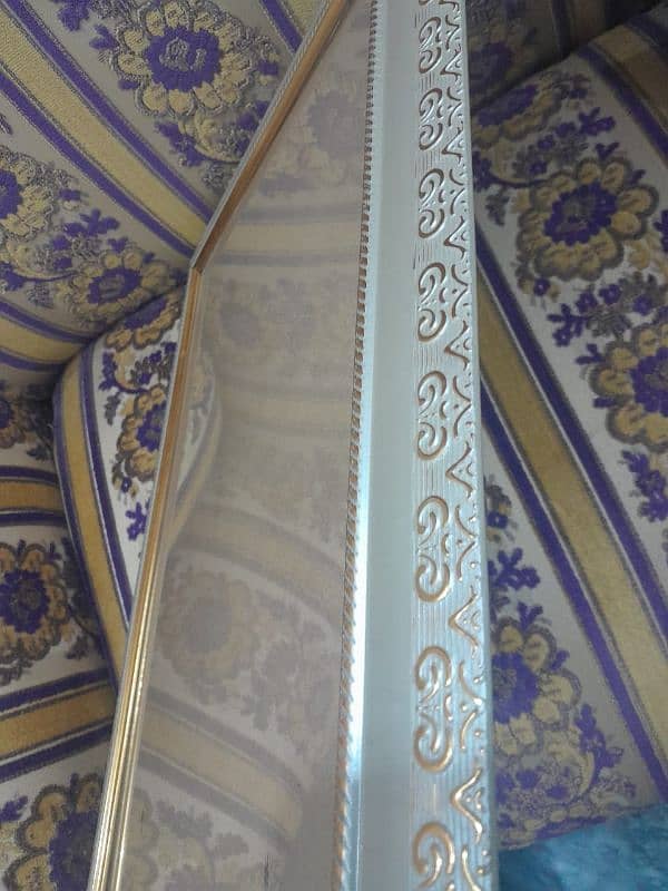Bold Frame intique piece 1