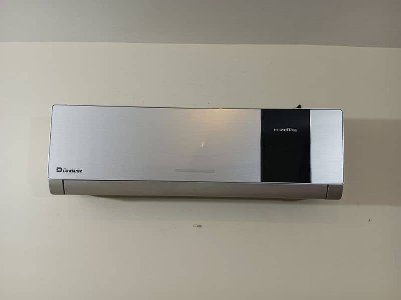Dawlance 1.5 ton split AC (non-inverter) 1