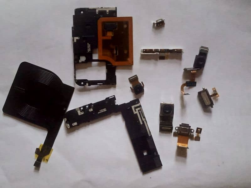 sharp aquos r3 parts 1