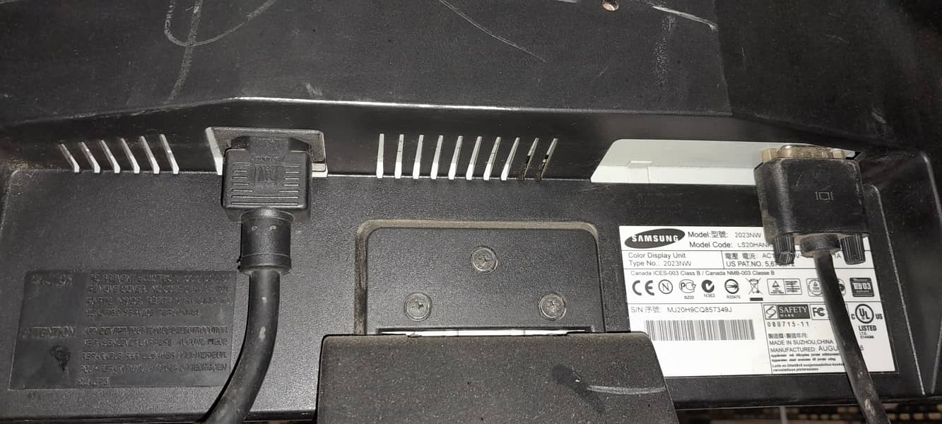 Samsung Syncmaster 2023NW 3