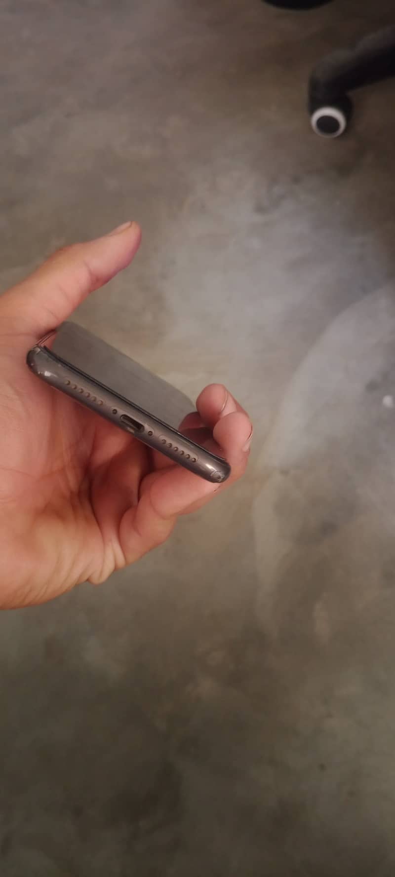 Apple iPhone 11 93% battery health jv 64gb 2