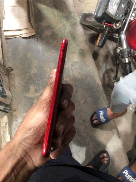 iphone XR 10/8 condition dual sim pta approved 256gb 3