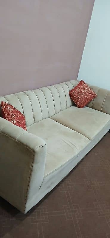 sofe for sale 0