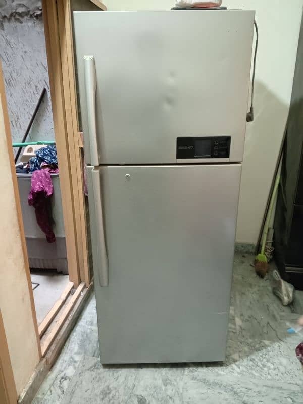 LG fridge for sale full size import from dubai 13