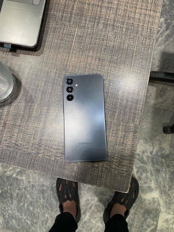 Samsung A16 8/256 with box and charger 1