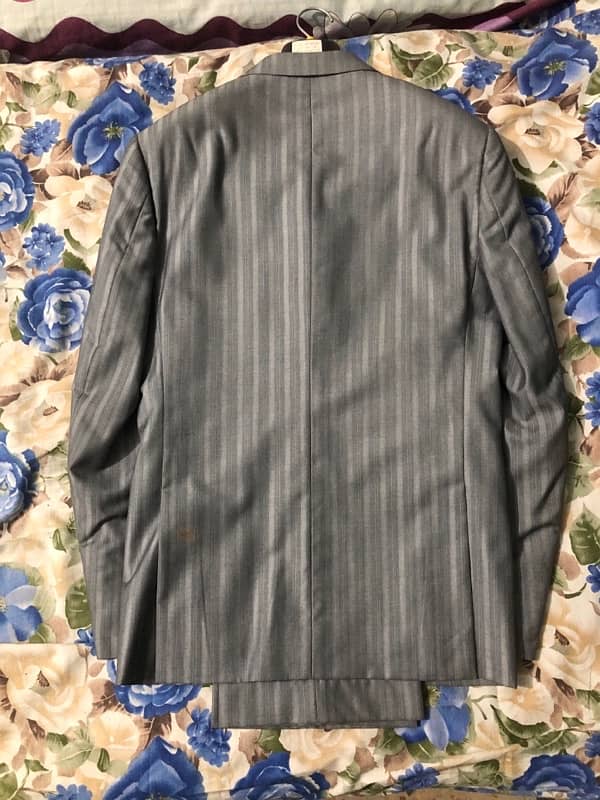 pent coats 9
