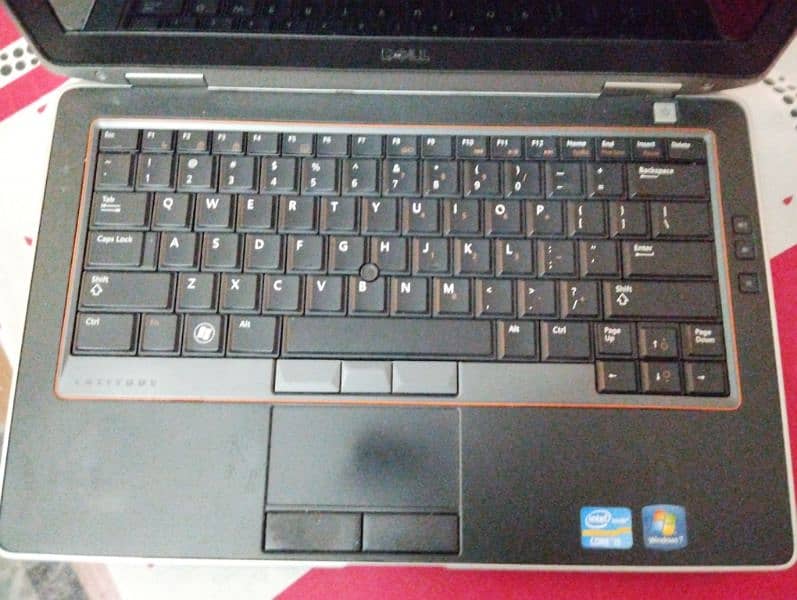 Dell-Latitude for sale 3