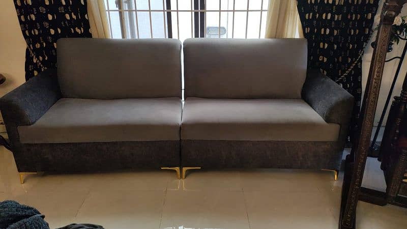 4 sitter customize sofa  new condition 6