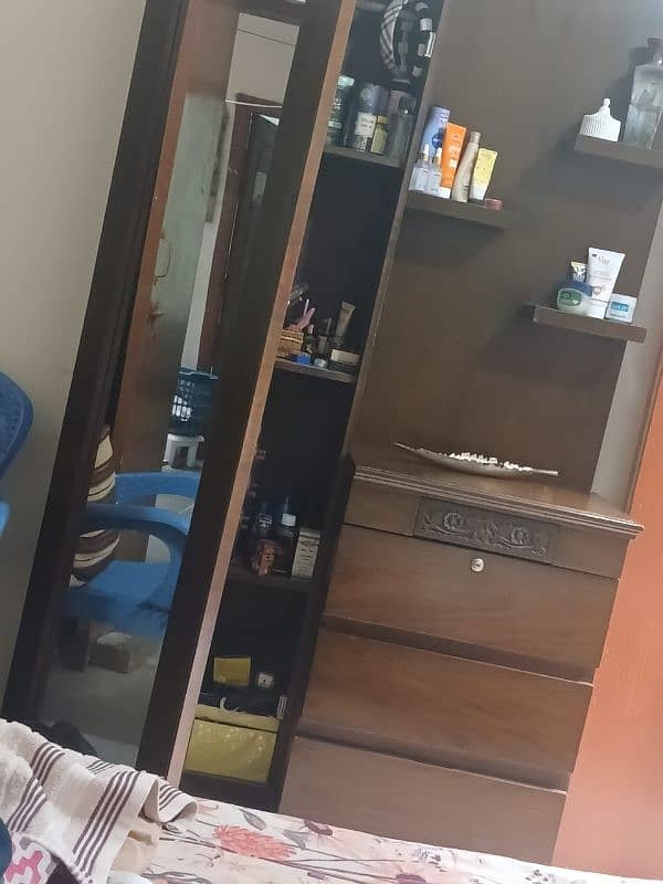Dressing Table 1