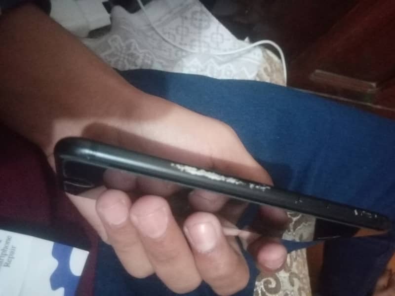 Apple iPhone 7 2
