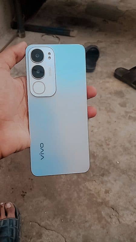 IS NUMBER PAR RABTA KARA 03025298170 VIVO Y19S 4/128 WITH COMPLETE BOX 5