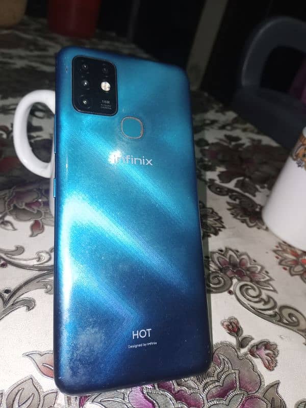 Infinix hot 10 6/128 , All ok set with box 0