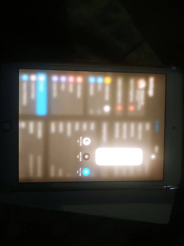 ipad mini 5 with box 7