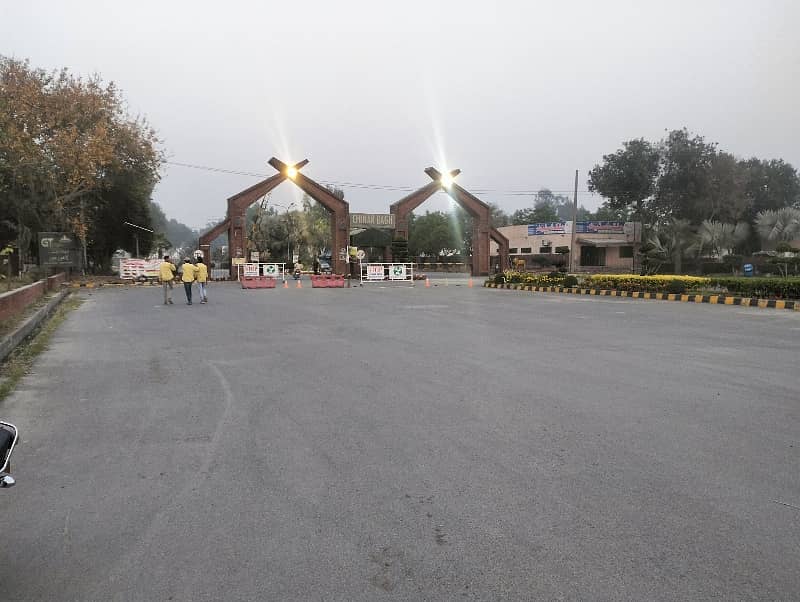 1 Kanal LDA Approved Plot 50 Feet Road Shaheen Block Chinar Bagh 0