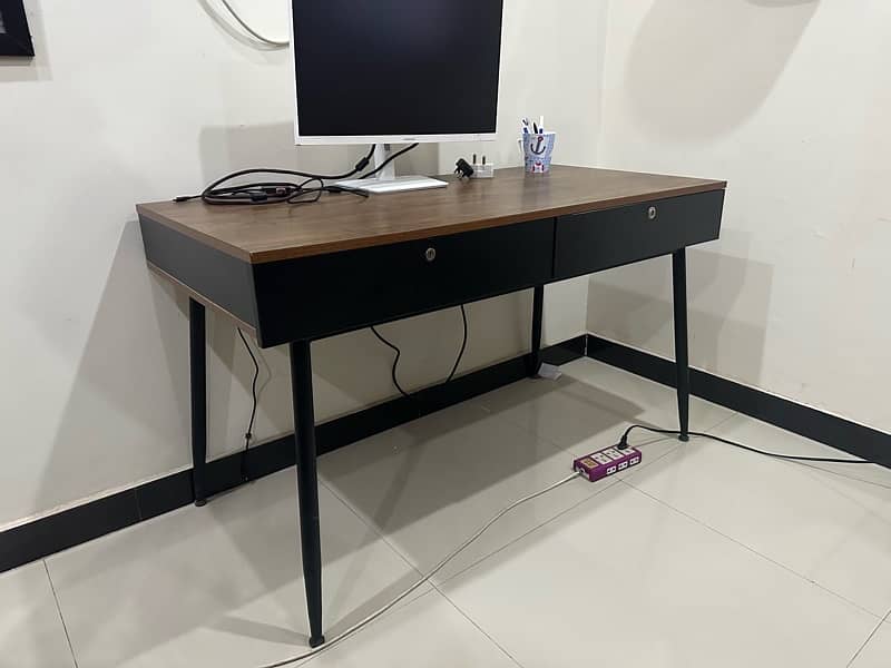 work table 5