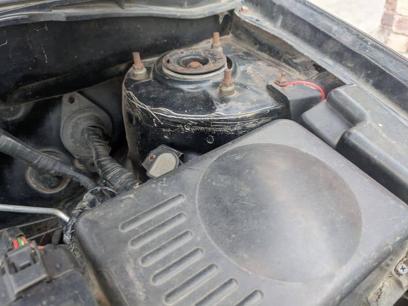 Toyota Corolla GLI 2006/7 03074956600 12