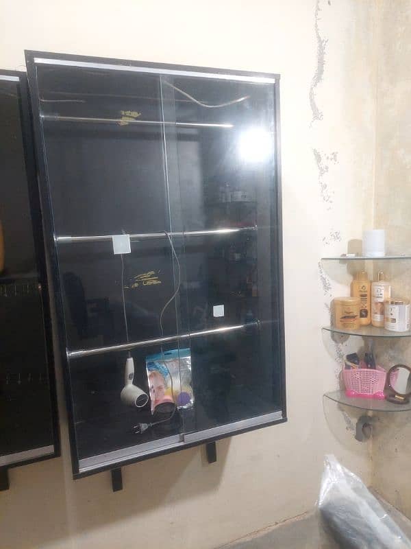 cupboards 0