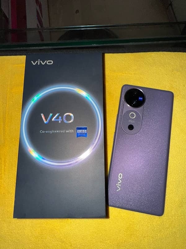 Vivo v40 5g 0