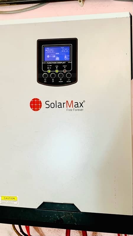 SolarMax Offgrid 5 KVA used inverter 2