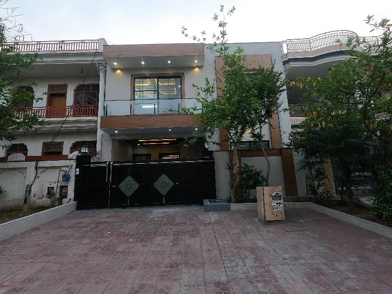 Your Search Ends Right Here With The Beautiful On Excellent Location House In G-11/1 At Affordable Price Of Pkr Rs. 78500000 0