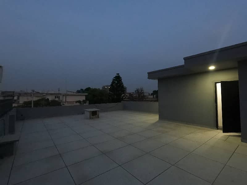 Your Search Ends Right Here With The Beautiful On Excellent Location House In G-11/1 At Affordable Price Of Pkr Rs. 78500000 42