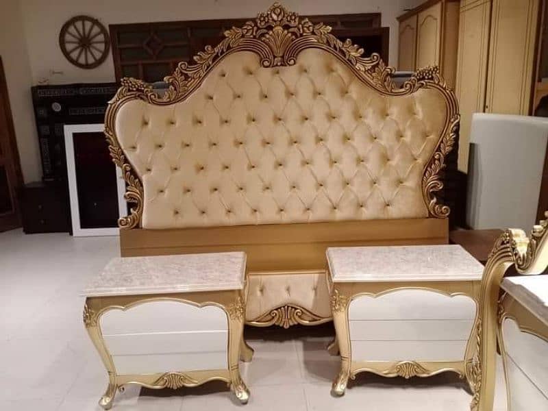 bed drasing side tables 2