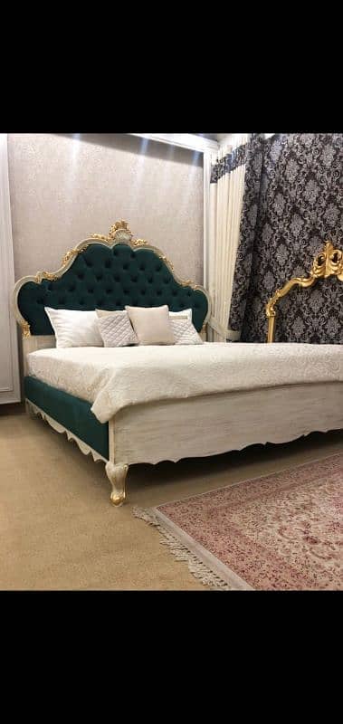 bed drasing side tables 5