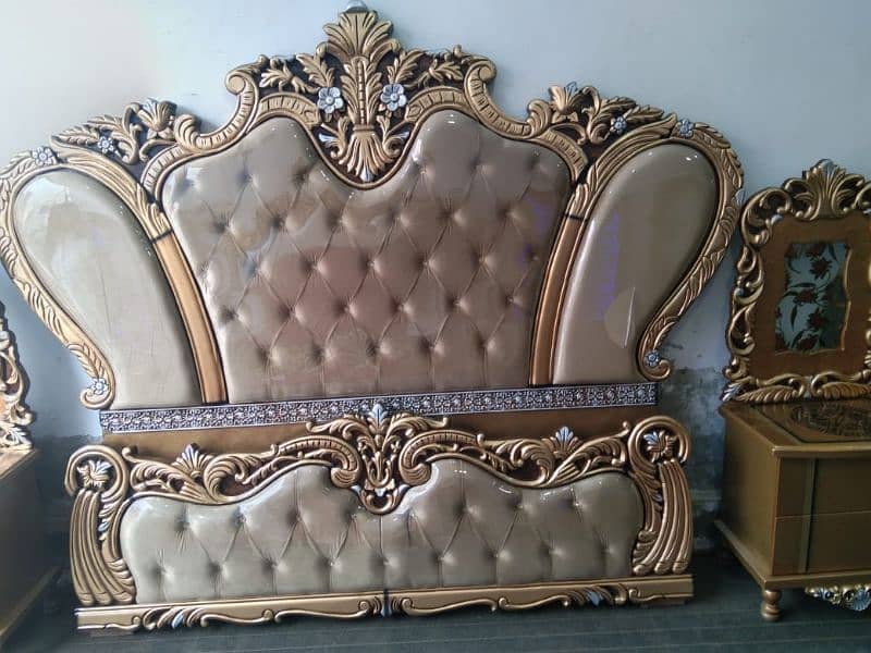 bed drasing side tables 10