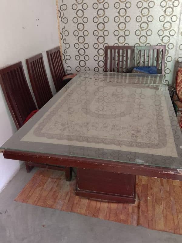 6 chars and 1 big table 4