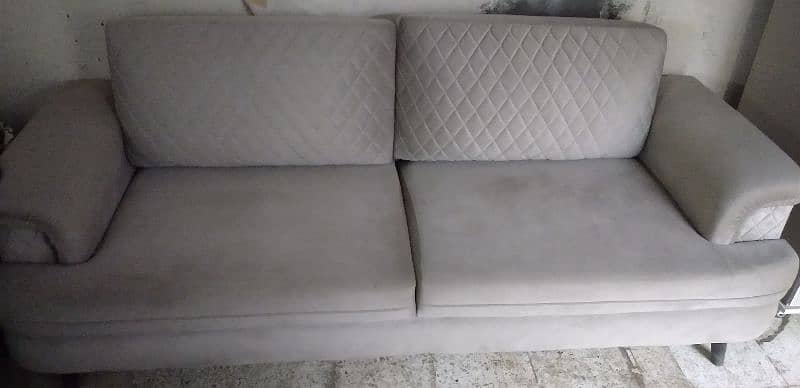 like new condition 6 seater sofa set urgent sale 0