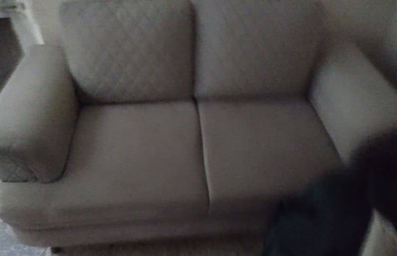 like new condition 6 seater sofa set urgent sale 2