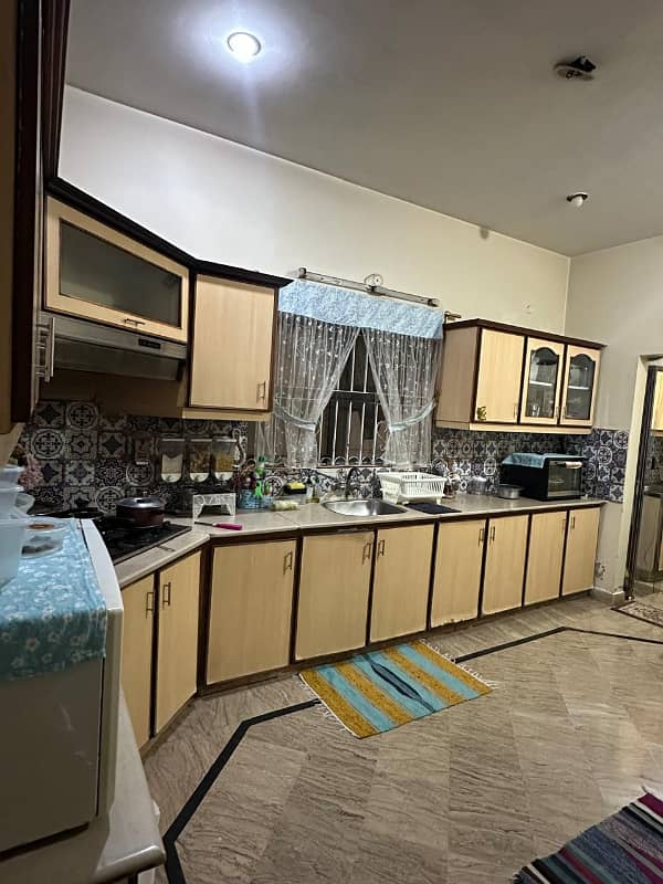 400 (sq. yd) Bangalow for Sale in Gulshan Kaneez Fatima Society Block-1 2