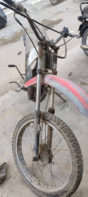 Suzuki TS100 1