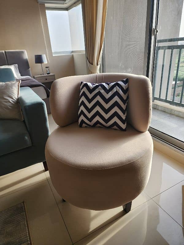 Modern style King Size Bed, Sofa, and Chair 8