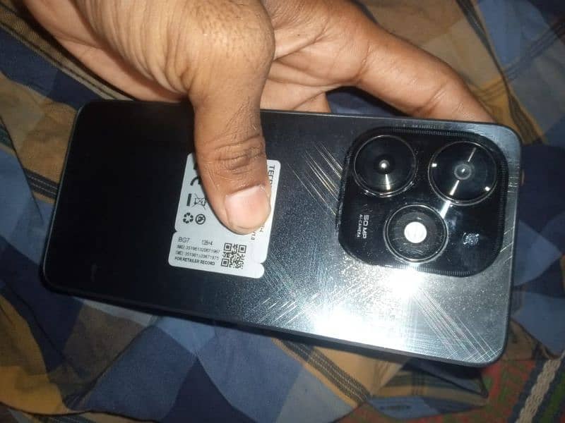 Tecno spark 20c 0